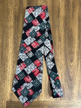 Wembley Geometric Pattern Tie in Black, Red, Green & Gray USA Made